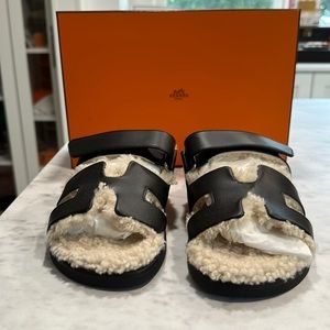 NWTs Authentic Hermes Black/cream Chypre Sandal size 38